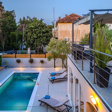 Villa B&D Zadar For The Complete Pleasure Of Vacation !Heated! Private Pool! Green Oasis In The Center Of Zadar, 100M From The Sea Esterno foto